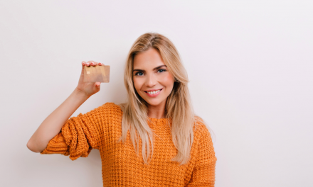Cet opérateur avec le choix de réseau SFR ou Orange  lance de nouvelles promotions pour la rentrée avec la carte SIM à 1€