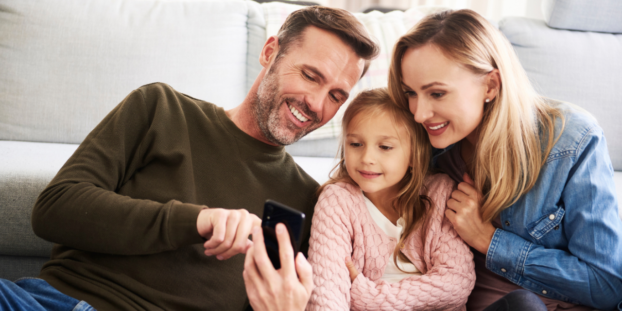 4 mois d’abonnement offerts avec les forfaits La Poste Mobile pour la rentrée ! la bonne affaire à ne pas manquer