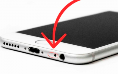 À quoi sert le petit trou en bas du téléphone ?